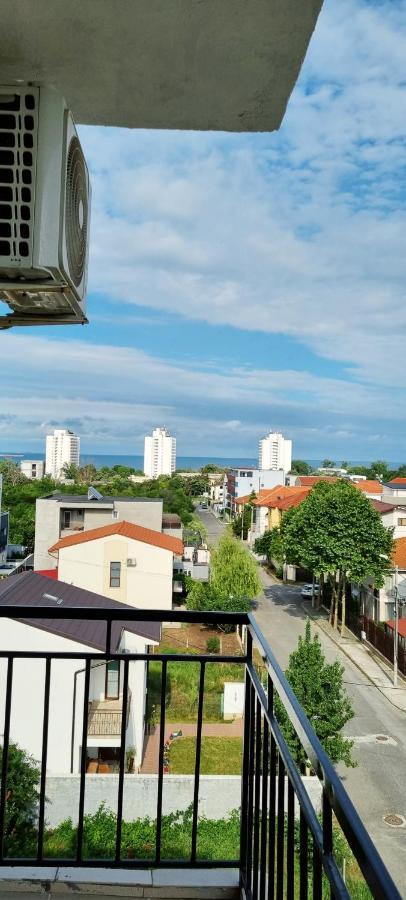 Hotel Blue Sky Resort 艾福雷诺德 外观 照片